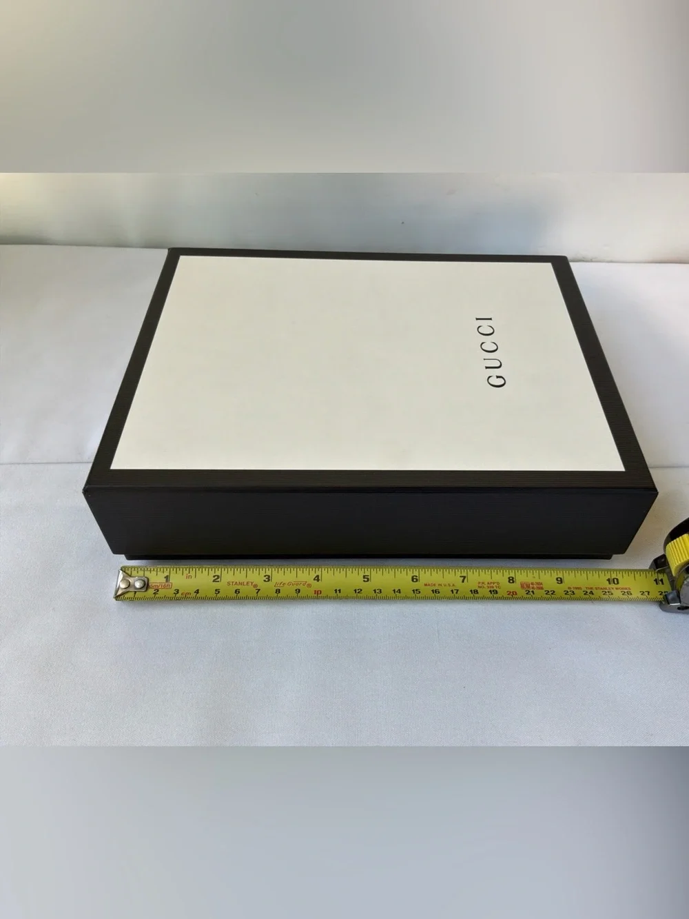 AUTHENTIC GUCCI BLACK WHITE EMPTY STORAGE GIFT BOX 10 X 8